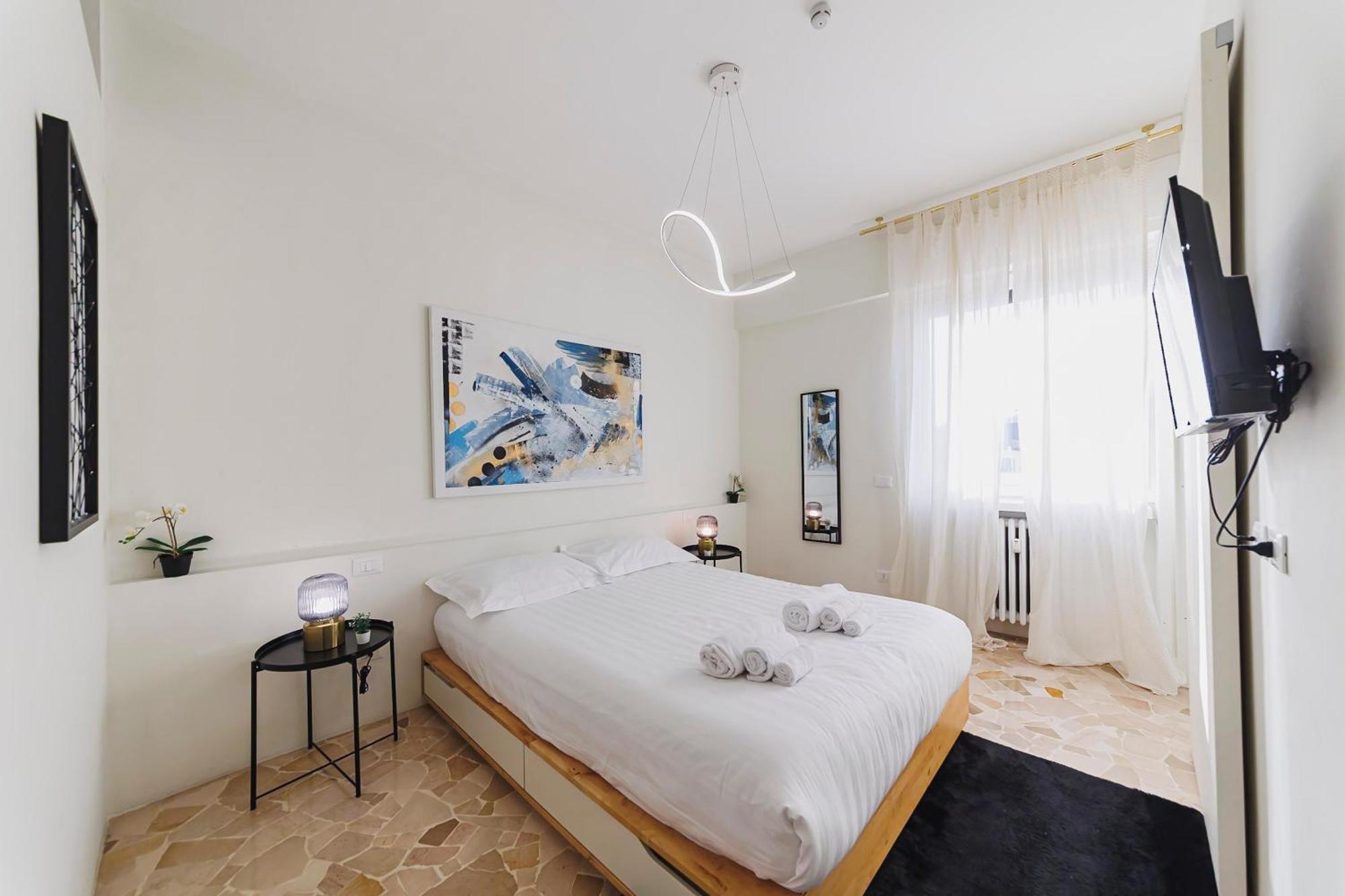 Luminoso Apt In Porta Venezia Милано Екстериор снимка