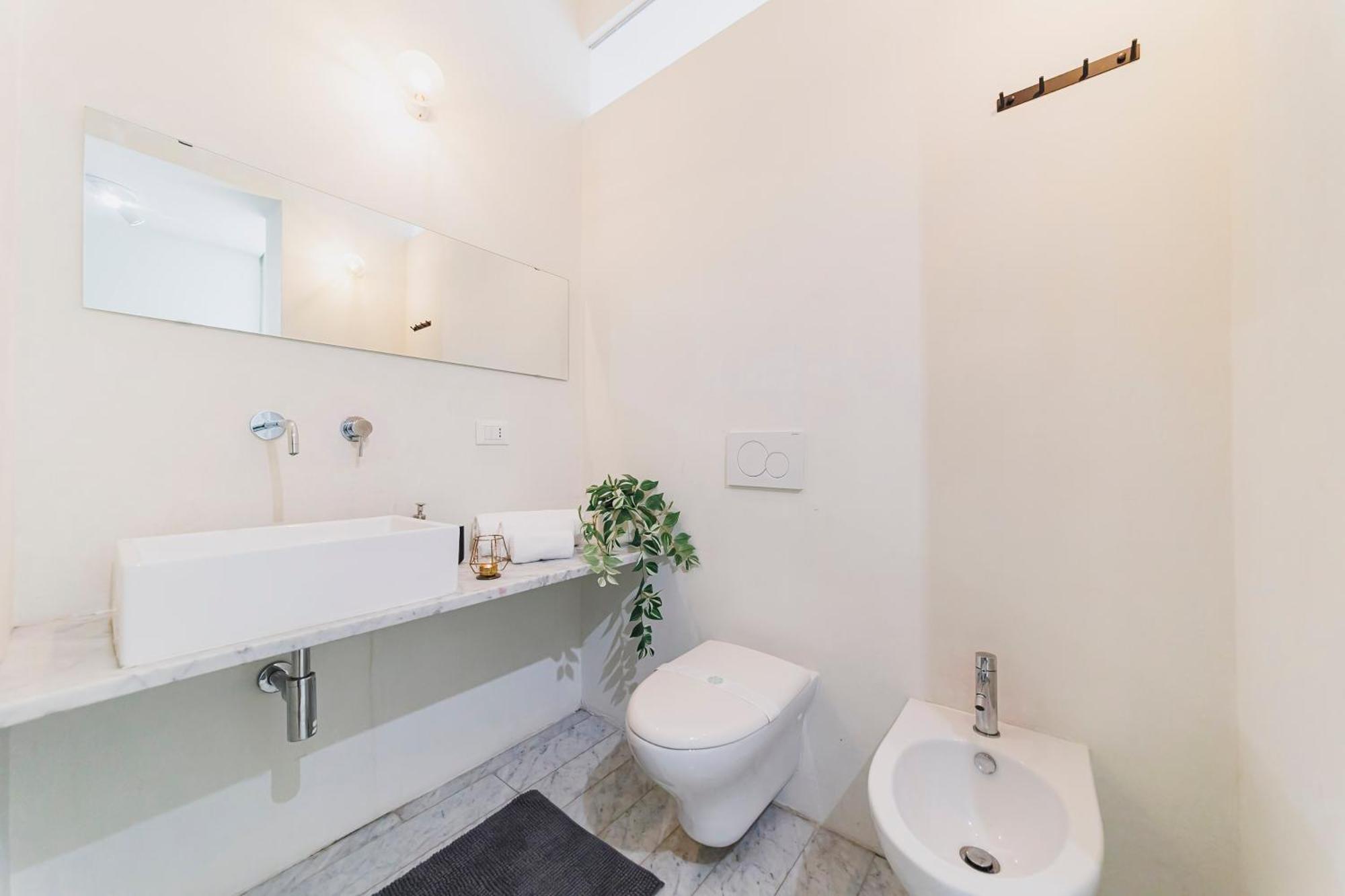 Luminoso Apt In Porta Venezia Милано Екстериор снимка